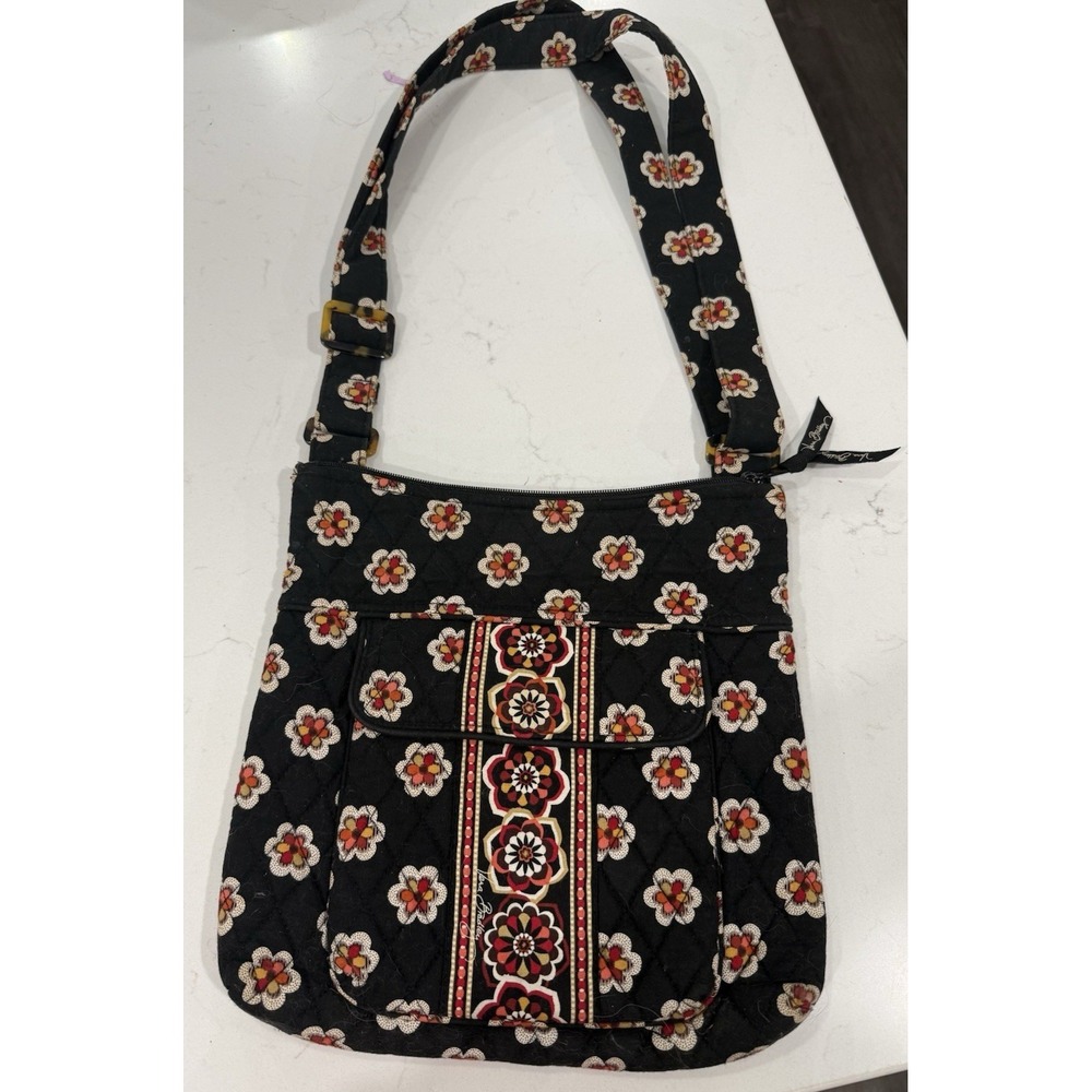 Vera Bradley Pirouette Hipster Crossbody Bag Pckts Adjustable Strap Black Floral